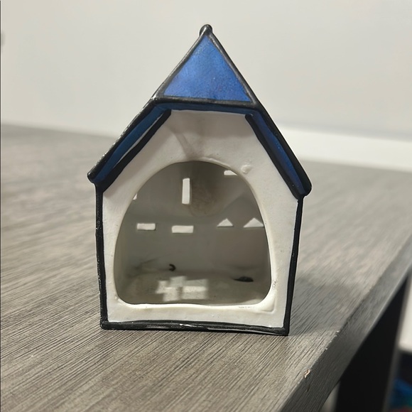 Once Upon A Christmas Time Ceramic Lighted Sweets House Original Box Christmas - Picture 3 of 3